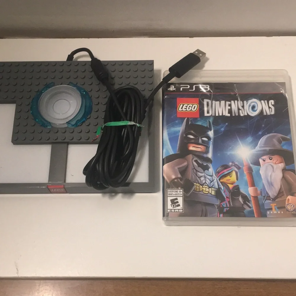 SONY PS 3 LEGO DEMENSIONS COMPLETE WITH USB PORTAL AND GAME.